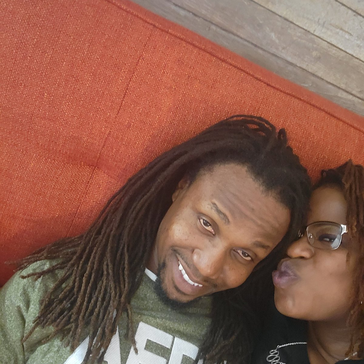 ShenitaEThomas's tweet photo. Happy 6th Anniversary to Us!!! #Est2015 #marriage #NewYearsEve21 #HAPPYNEWYEAR https://t.co/LNkKn05g5k