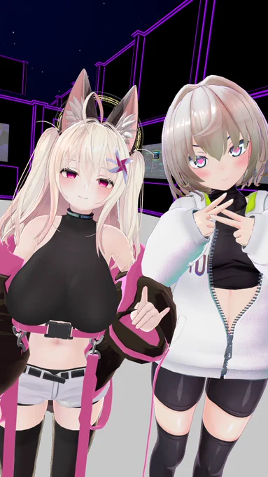 ニコリ… 