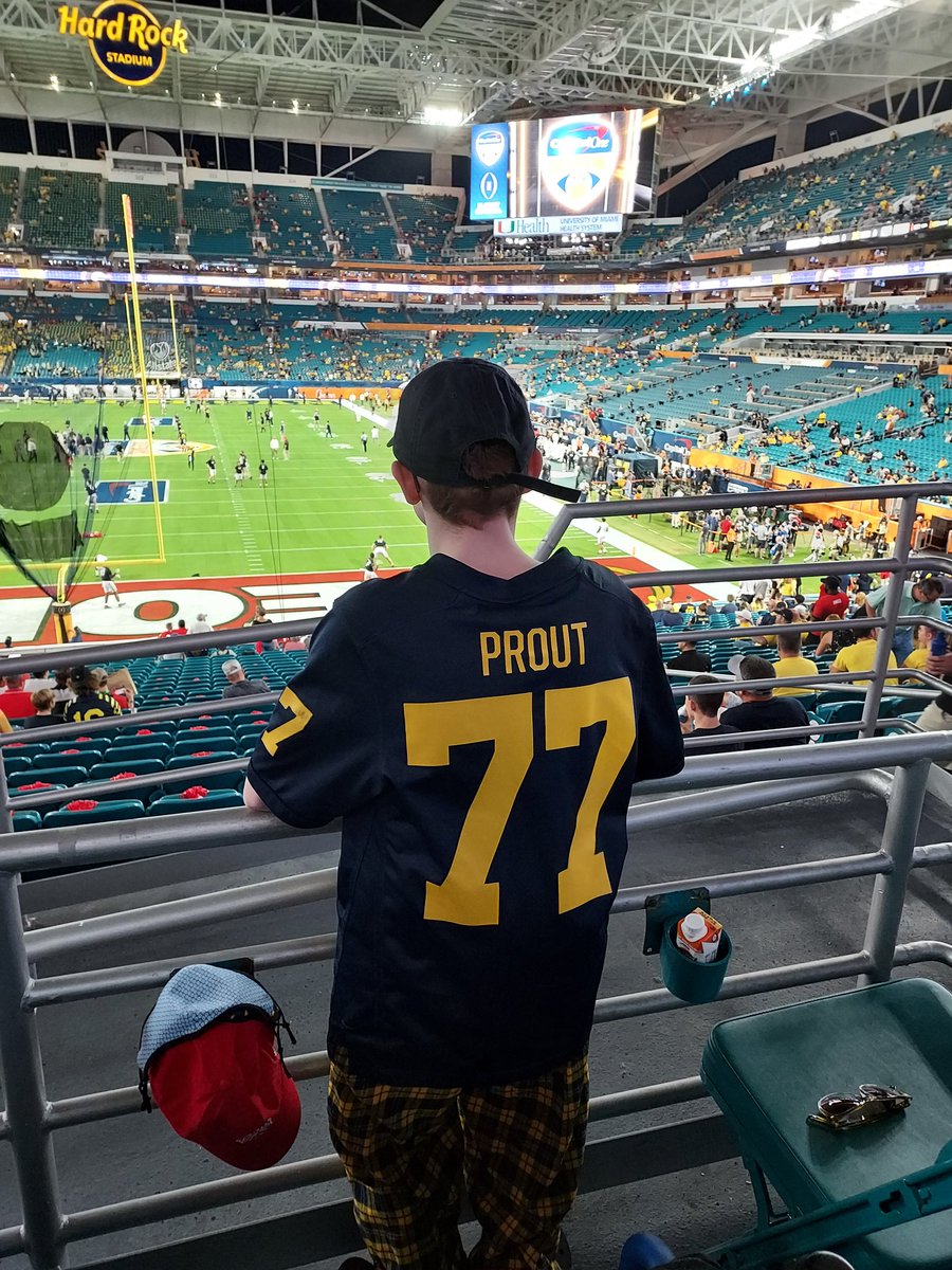 Larry Prout Jr BEAR tweet media