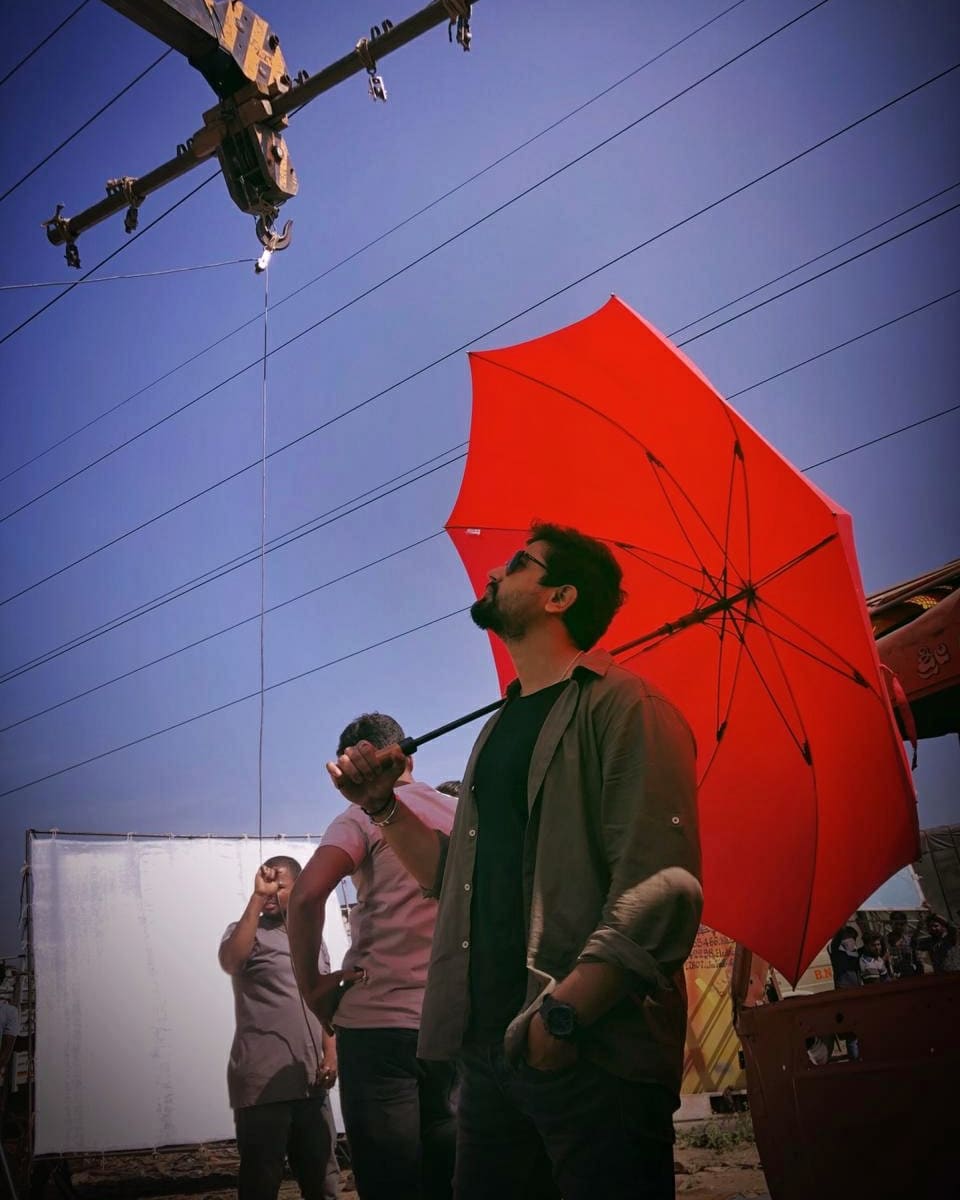 rahulsalanke145's tweet photo. Looking up at a bright NEW '22! 

#newyear #2022
#rk #rahul #rahulsalanke https://t.co/yEZF1iD94w