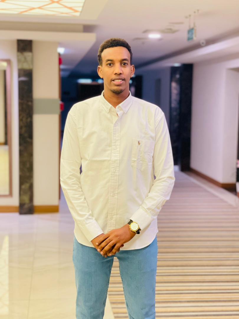 HusseinidowAli's tweet image. 2021 was a wonderful year for me despite the ups and downs.
 
Although it was a tremendously challenging year for the entire world, it was full of lessons and experiences. It taught us that we all plan but Allah is the best of the planners.

#Alxamdullilah