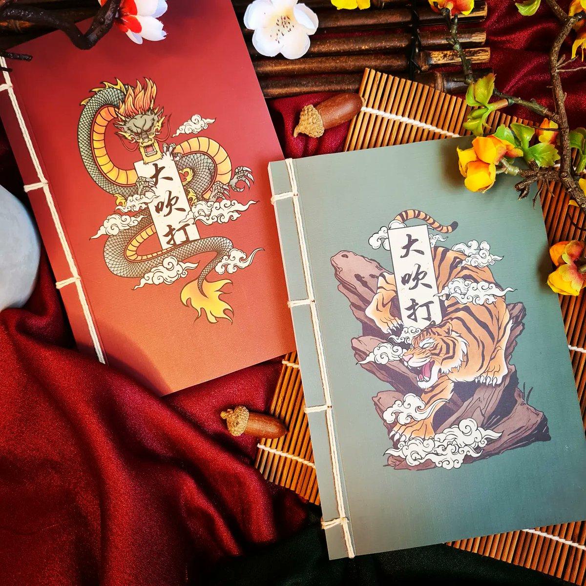 Esu_N_'s tweet photo. 👑 DAECHWITA GIVEAWAY 👑

🧧 Prizes 🧧
1 🐉 set or 1 🐯 set
(Hanbok + Binder + Notebook + Tattoo)

To win:
✔ Like/RT this tweet
✔ Like/RT pinned
✔ Tag a friend who u think is badass 😎

2 winners will be picked on 31st Jan
(1 winner for each set)

🌏 Worldwide

Happy 2022 🎉 https://t.co/eooZLUDAGC
