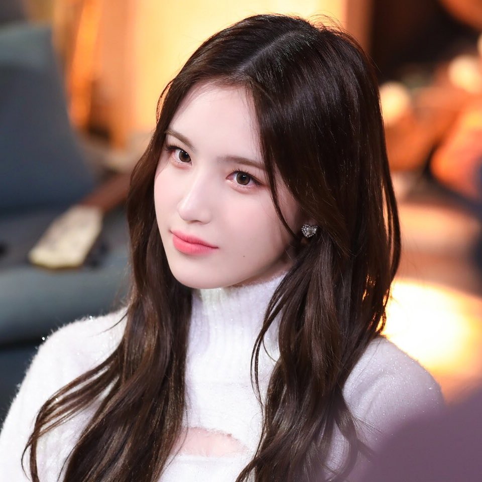 WHO ALLOWED HER TO LOOK THIS GOOD
