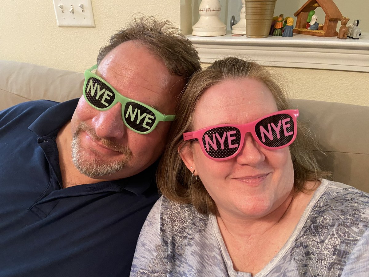 #LonestarNYE bring in 2022 ♥️