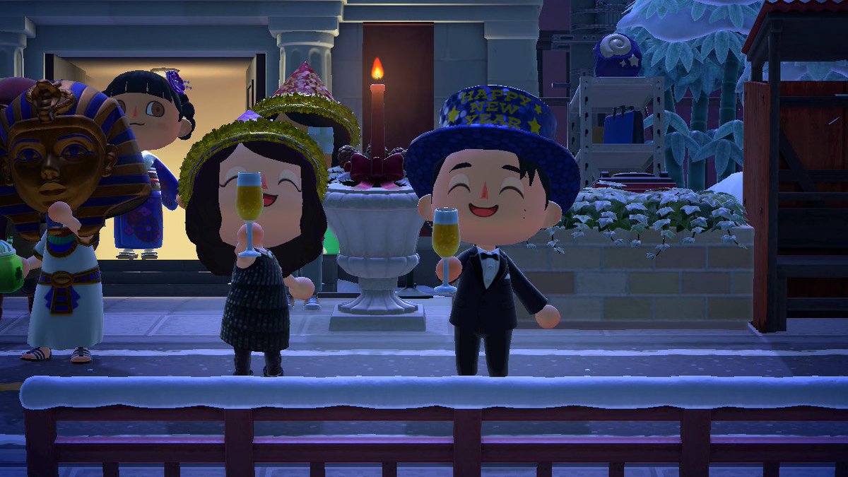 HanHorizons's tweet photo. happy new years from moon bay!! 🎆 

#AnimalCrossing #ACNH https://t.co/MqzWgCkfH0
