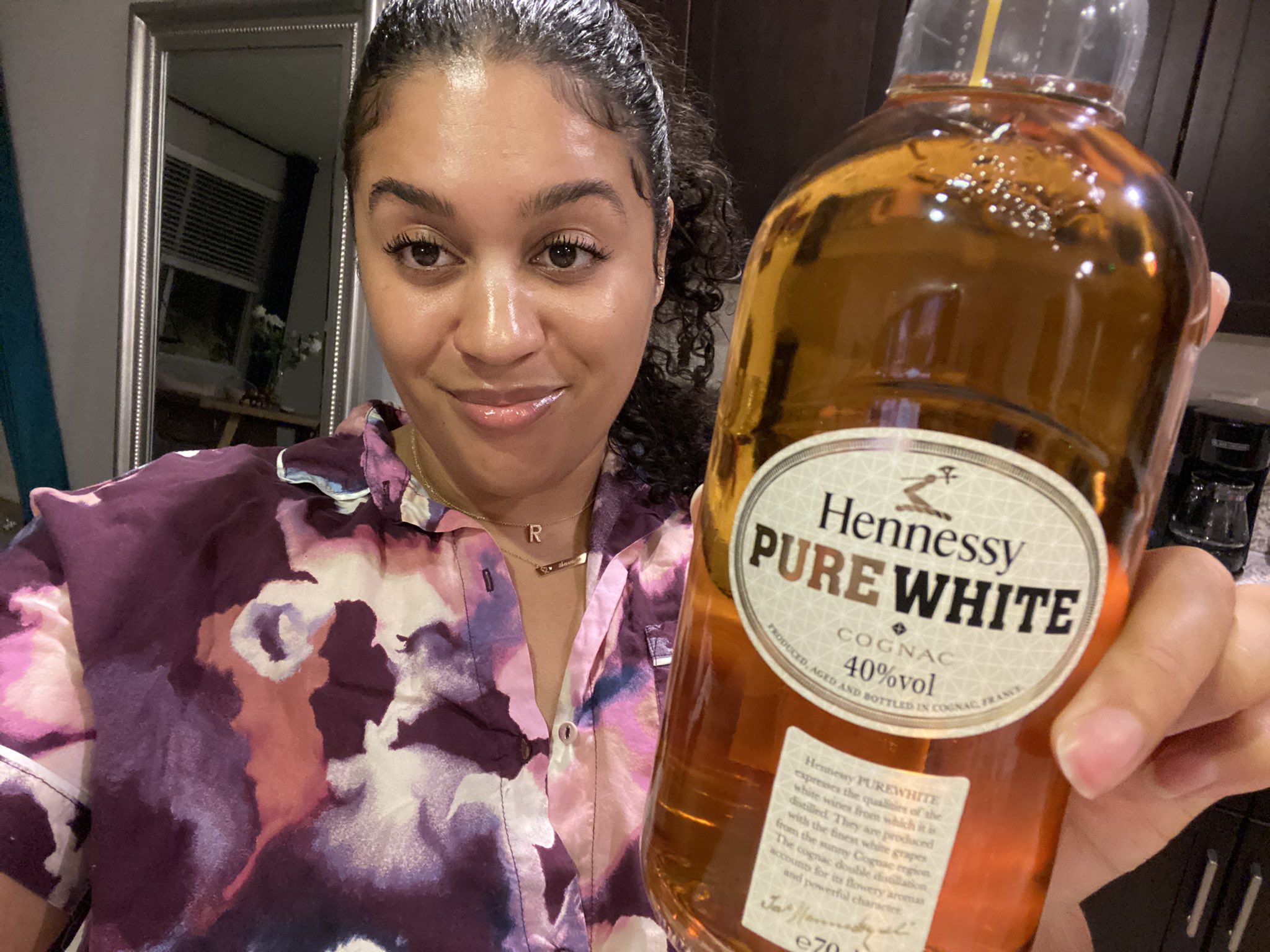 TW Pornstars - Raquel Savage. Twitter. What I’m drinking tonight. 6:07