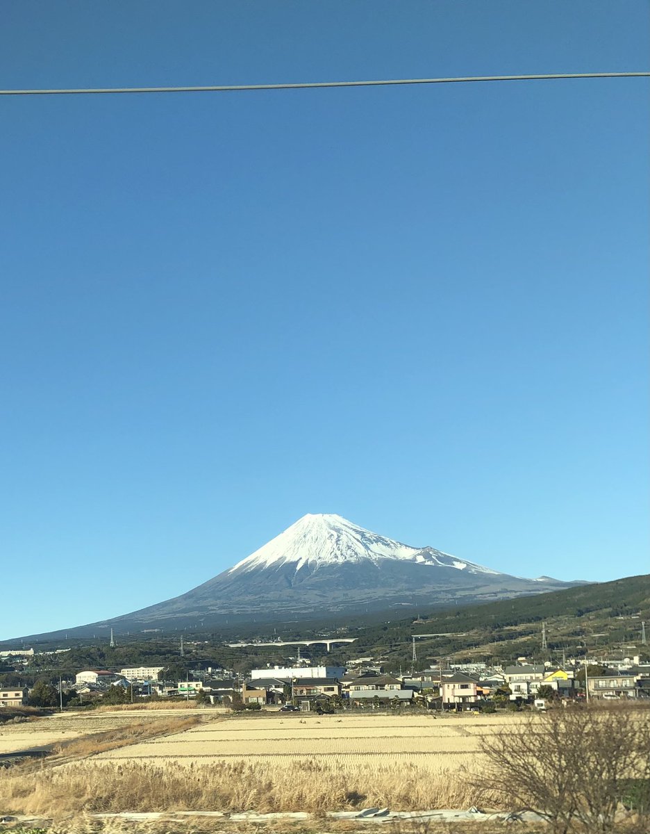 fumi5247's tweet photo. 今日の富士山 https://t.co/pFwX8K46I5