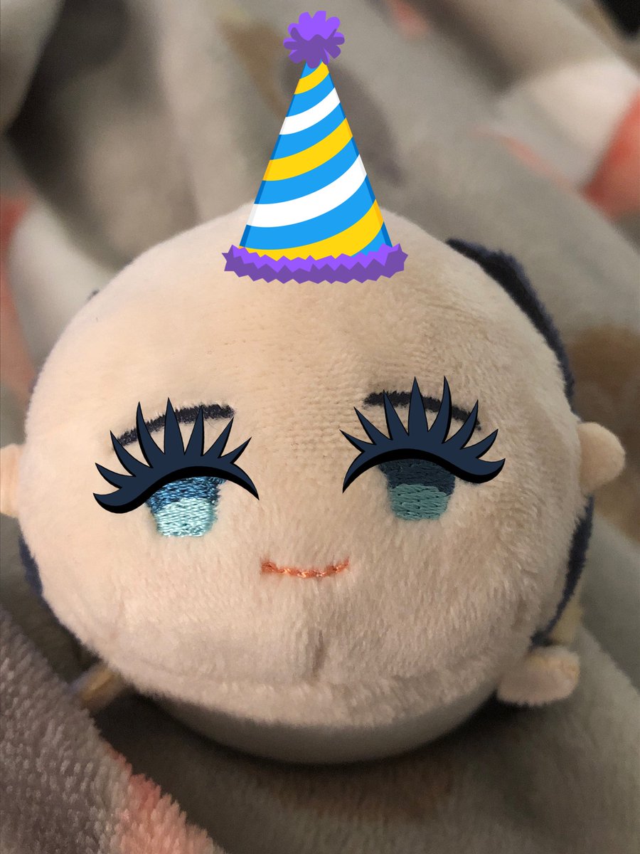 I’m an hour late but happy new year^^