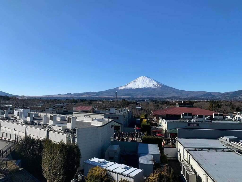 masaki_spider's tweet photo. .
明けましておめでとう御座います！
今年は就職して1年経つ年なので
臨床経験をさらに増やして
行きたいと思います!
.
みなさんよろしくお願いします https://t.co/a6IcQQPnwX https://t.co/b9DM3Xgigw