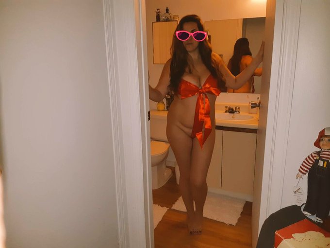 Merry Christmas💋💋💋💋 https://t.co/mgY3ZJcLcO