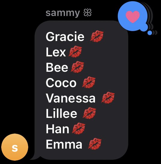 slvtsnocontext's tweet photo. kisses for all. https://t.co/3yORjGsG4W