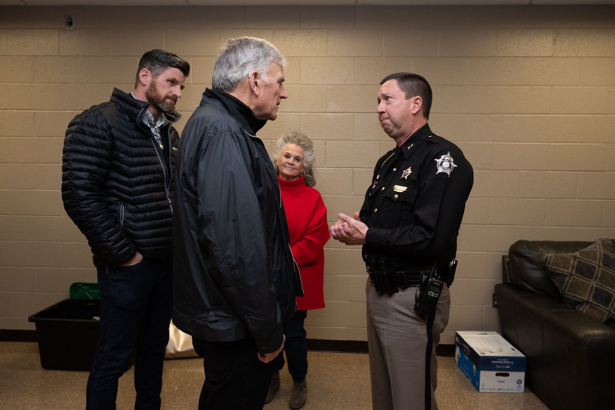 Franklin Graham tweet media