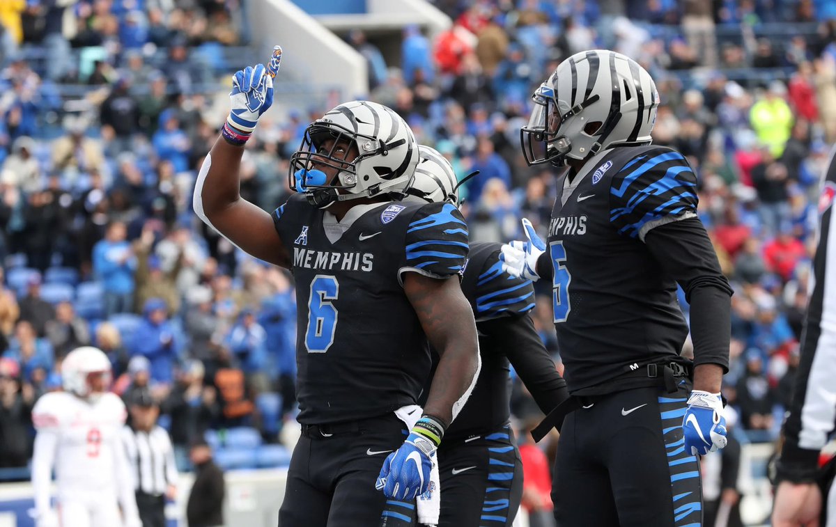 DuckerJevyon's tweet photo. Happy to announce I have received an offer to the University of Memphis! #GTG https://t.co/PBbpqEM34K