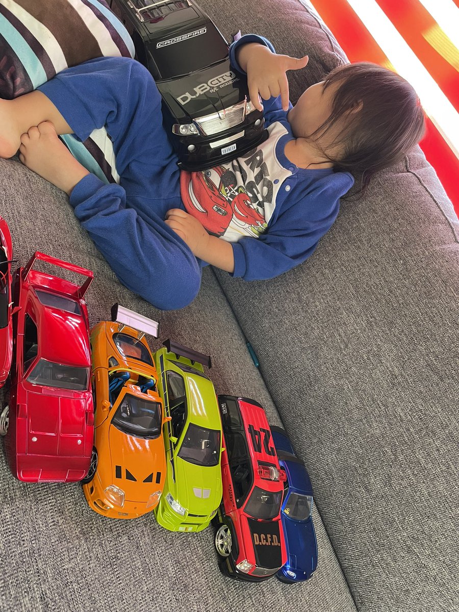 01290504s's tweet photo. プレゼント嬉しくて
表情とポーズが暴走中…
良かったねぇ（╹◡╹）♡ https://t.co/UcGen11Szj