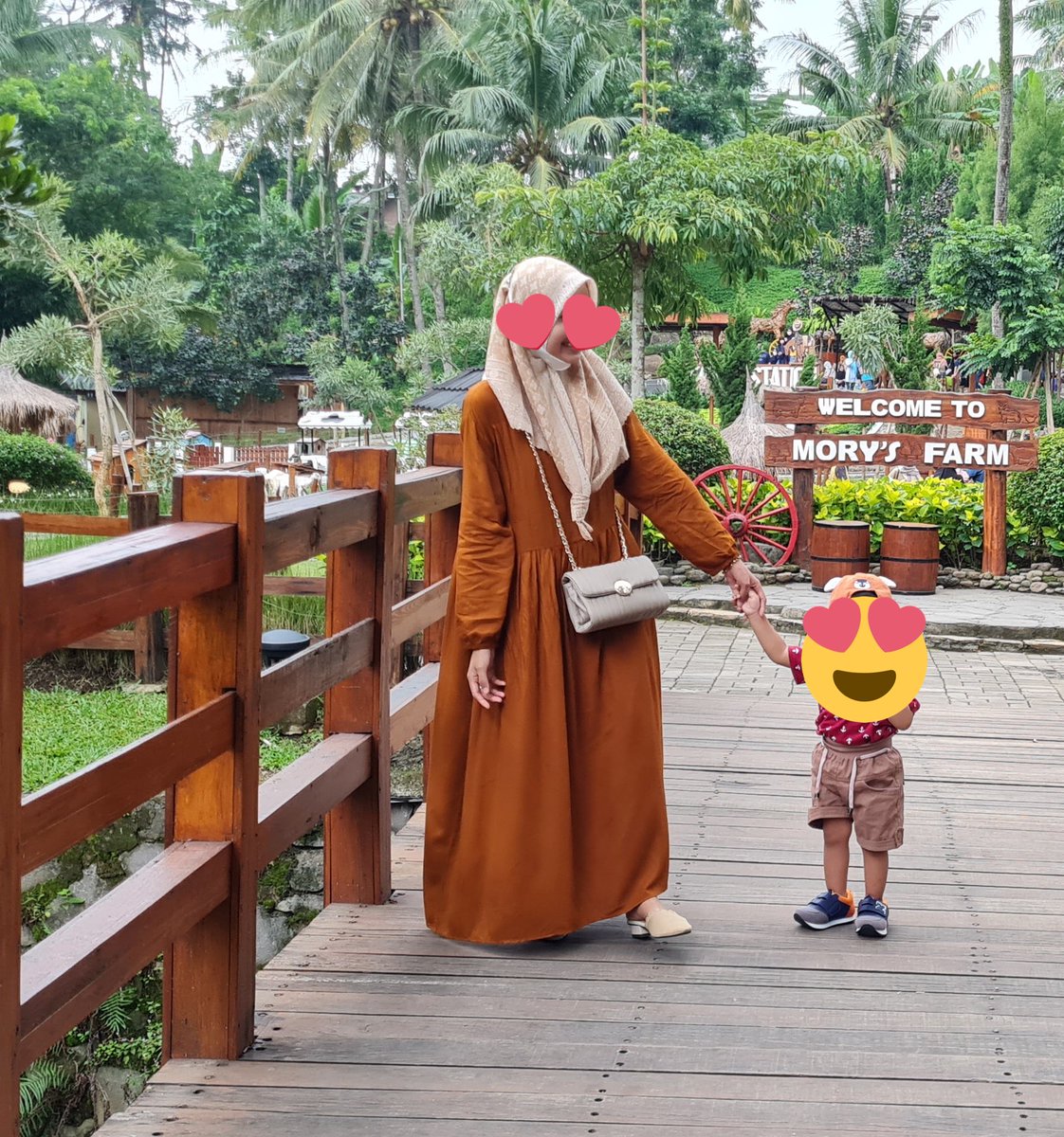 mimicio99's tweet photo. @ohmybeautybank Kayak gini?

Btw itu midi dress, tapi karna badanku tingginya ngepress, jadinya kayak pake dress 😂 https://t.co/2jY0cEDXR8