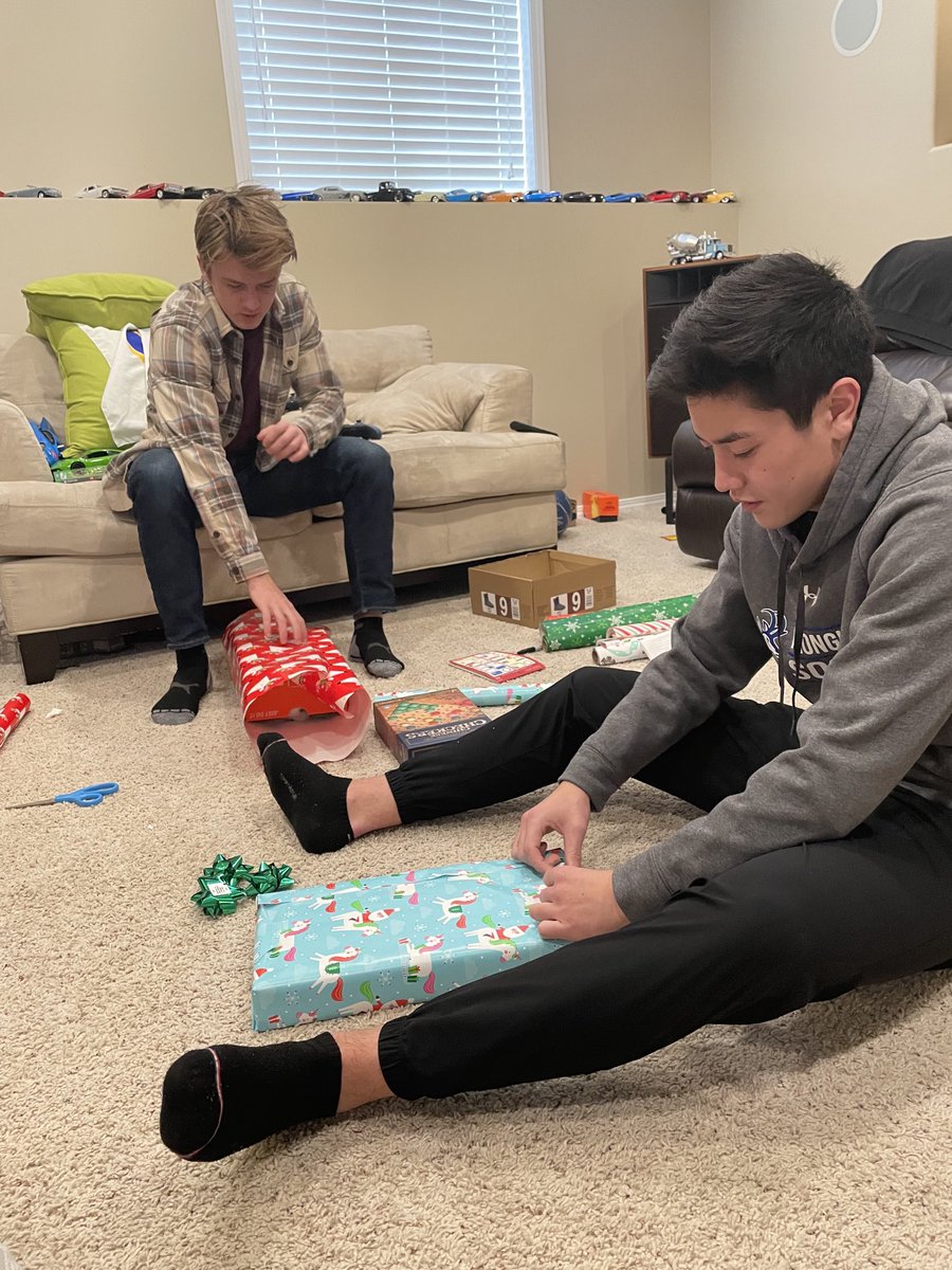 Very proud to continue our tradition of sponsoring a family at Christmas for the 30 year  Thanks to our elves Ro, Danilo and David for the delivery ⁦<a href="/uLethbridge/">ULethbridge</a>⁩ ⁦<a href="/UofLPronghorns/">Pronghorn Athletics</a>⁩