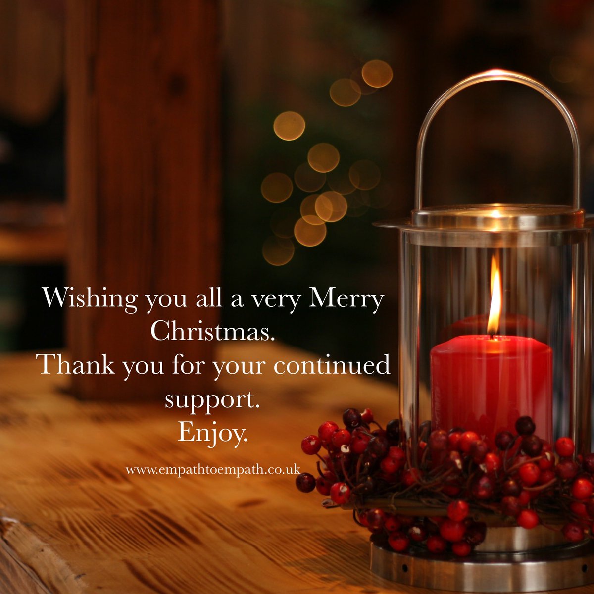 empathtoempath's tweet photo. Merry Christmas everyone. 

Be merry, move with love, stay positive and stay safe. 

From my family to yours 💜

#merrychristmas https://t.co/mHLov6bZdL