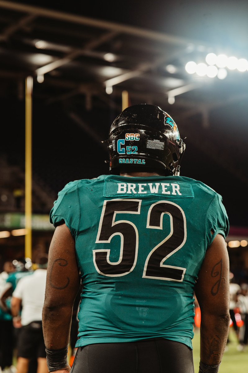 cjb52_'s tweet photo. Dear Coastal

Don’t know where to start and don’t know where to end. Just know I thank you for the ups and down, the endless friendships, memories and everything Coastal has brought me. This has been my home for the last 5 and half years and I can’t thank you enough.

5️⃣2️⃣ Out✌🏾 https://t.co/6KPo3LcQt5