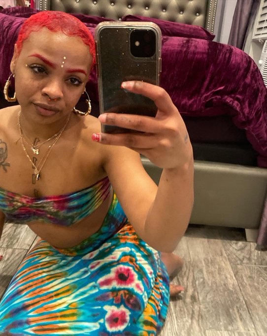 I&rsquo;m bald now :) https://t.co/gnyiqsxg7S