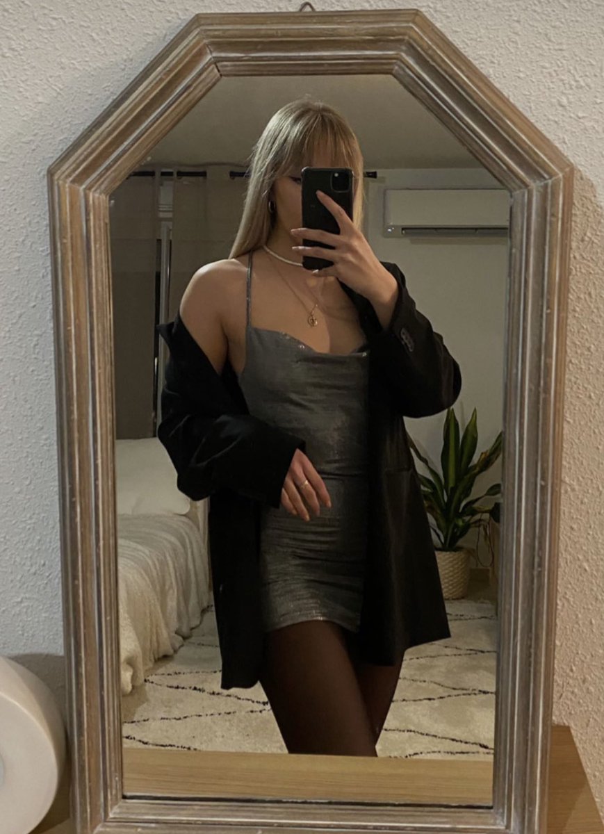 PrincessDanni83's tweet photo. So disappointed in you piggy’s this year!!

You don’t even deserve me……………

GET SENDING!! 

Merry Christmas 🎄 💋🎁 

#femdom #findom #paypig   #degrade #smokingfetish #finsub #tribute 
#Catfish #catfishgoddess #catfishaddicts #ripoff #scam #ripofffindom #catfishaddict https://t.co/Wb8SFPS5xP