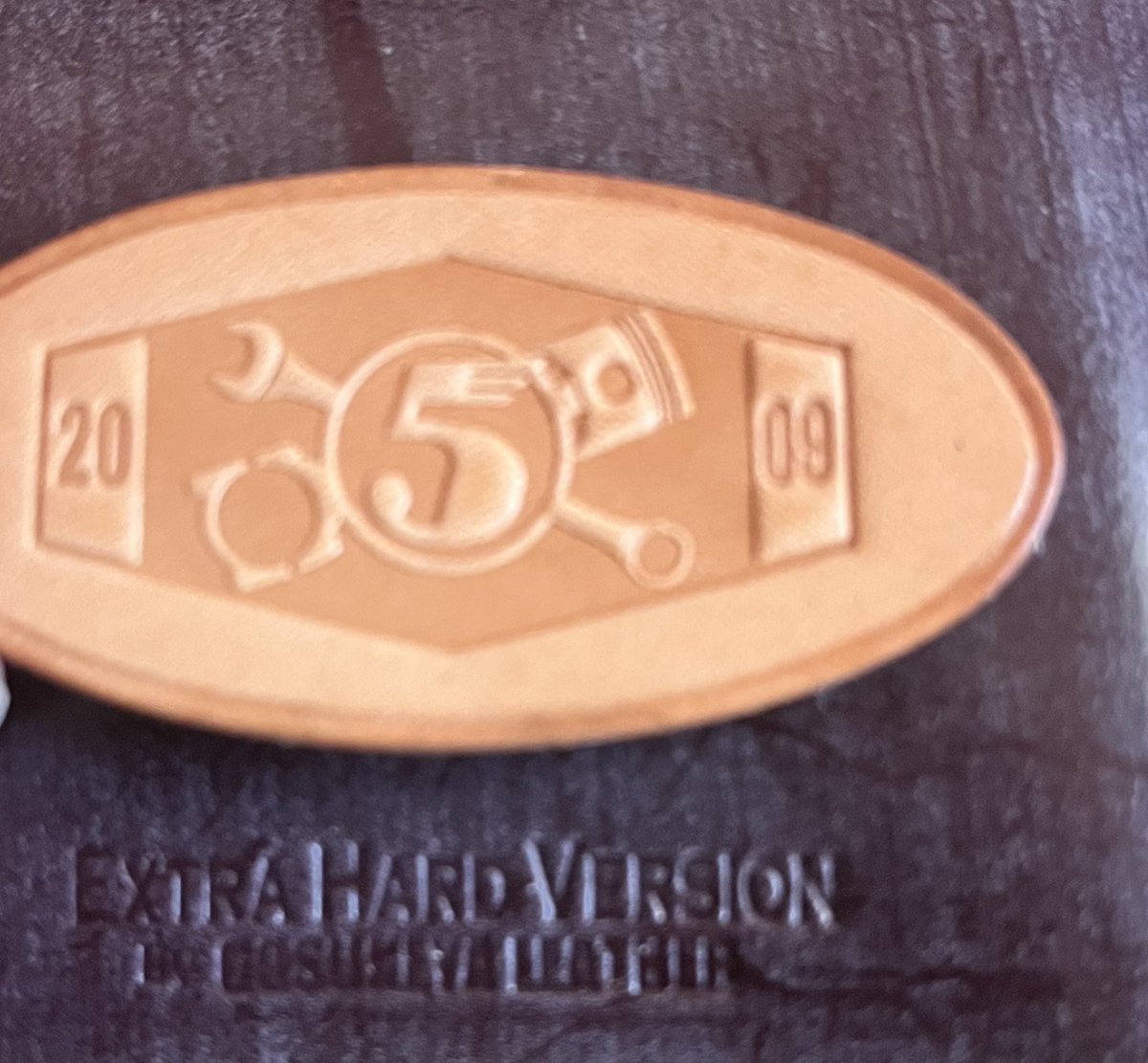 acchichi335's tweet photo. メリークリスマス🎅🎁💕😆
朝起きたら私の枕元に🥺 
おっさんにもサンタがプレゼントくれるんですね🌞👍
@gosukeya 
#五助屋レザー
#ガッキーサンタ
#EXTRAHARD
#術後1年😭🥰 https://t.co/OlmUsvBzfH