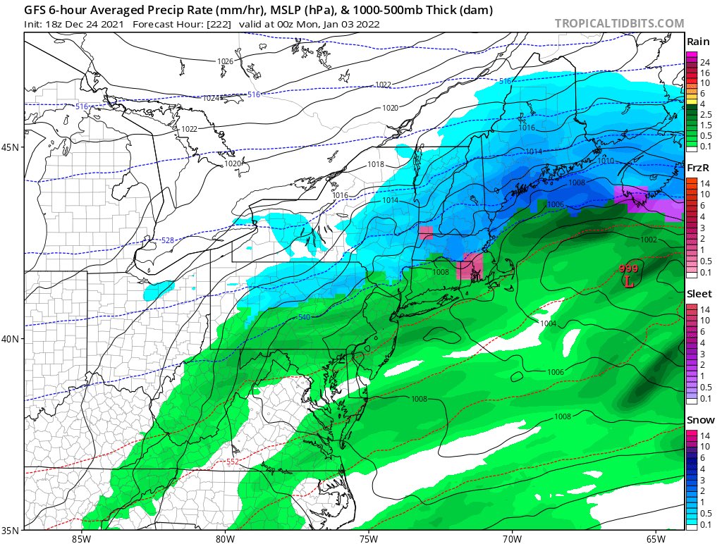 BradyBGWX's tweet photo. A 3 snowstorm Christmas present from the GFS! Happy Christmas to all, and to all a Good Night! https://t.co/1YEZ7OD1t3