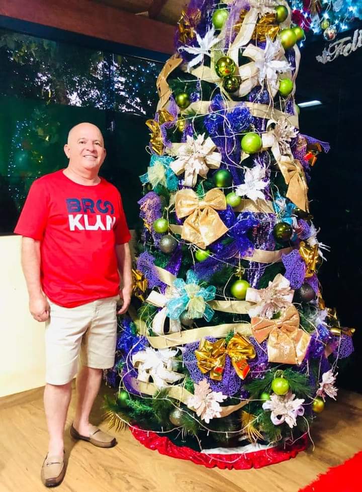 Es tiempo de agradecer a Dios por todos los logros alcanzados este año, y principalmente pedir por todas las personas que nos ayudaron a llegar a cumplirlos. Pido al niño Jesús por ti y por tu familia. Salud y paz siempre, gracias por tu apoyo !!

Muy feliz navidad🙏