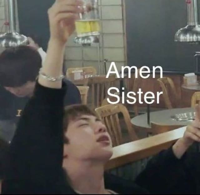 zieliy's tweet photo. Parabéns para mim, 21 aninhos ( graças ao bts ) 😂💜🎉 https://t.co/ZHCD3dgofz