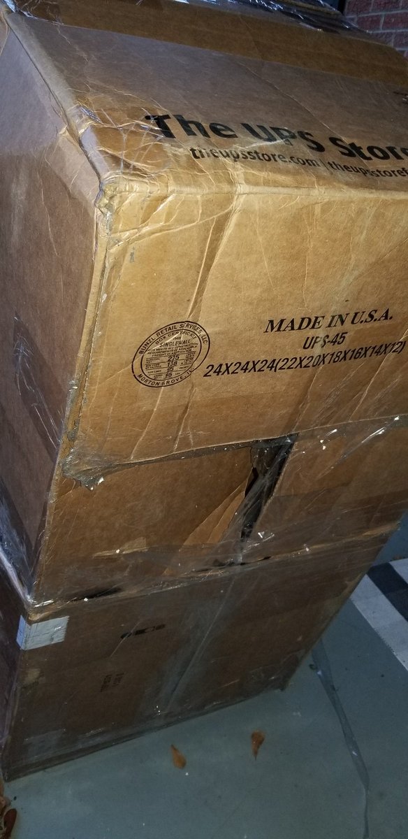 anvilmaker's tweet image. Tried @mercari_app, spent $$$ on an order they "professionally pack and ship". Lost an accessory/addon and instead crediting back some of the shipping cost that they guarentee so I could buy another of that item, on their platform, they told me too bad because...reasons?