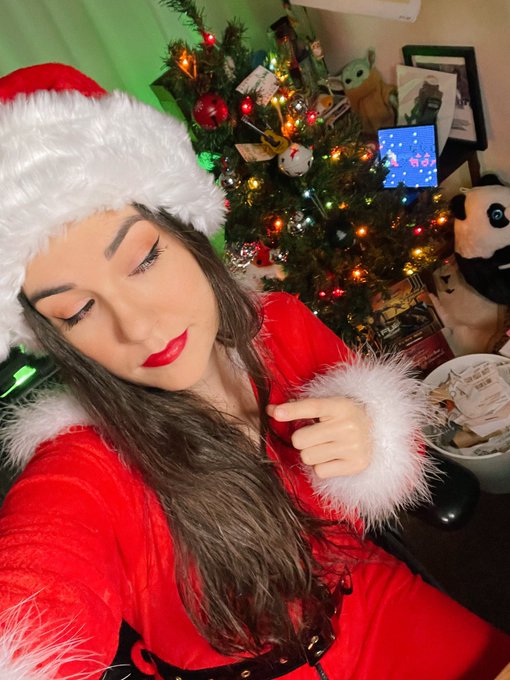 Some of ya might be out w the trash permanently but some might get lucky I am live now, BAD SANTA BAN