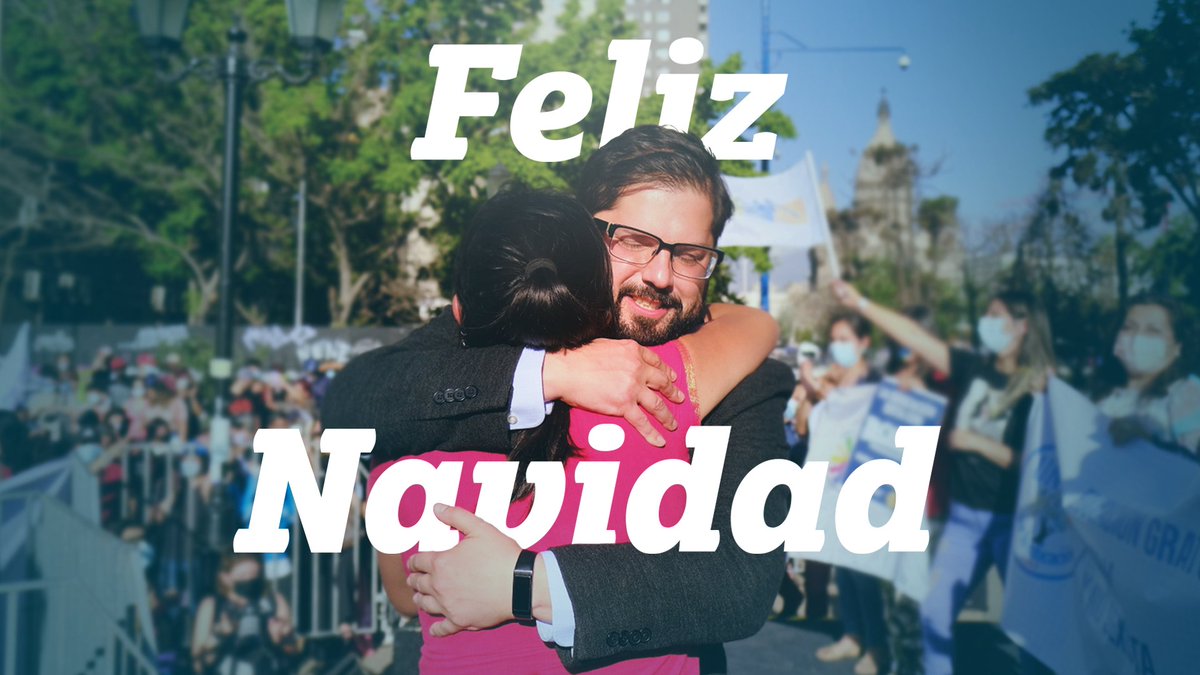 GabrielBoric's tweet photo. Les deseo el más sincero cariño en este día que nos une más allá de nuestra diferencias. Disfruten con sus seres queridos, recordemos a quienes han partido y abran un espacio en sus mesas para que nadie pase solo estas fechas.

Abracémonos fuerte para no soltarnos! https://t.co/QUIB06p8yu