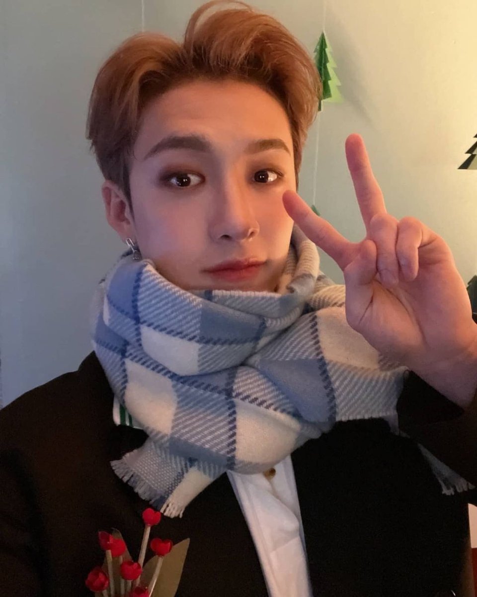 skzselcas's tweet photo. 241221 - Bang Chan https://t.co/Ou3yN7LZz4