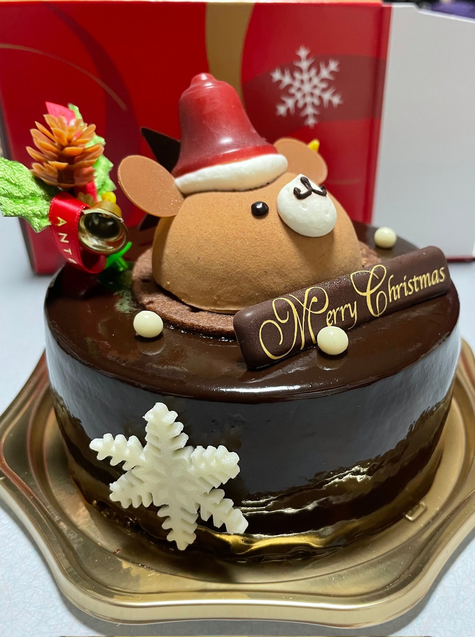 Takam 今年のクリスマスケーキは あべのハルカスの Antenorさんのケーキでした 娘がiphoneで 撮影してたので写真を貰いました クリスマスケーキ T Co Tgpysqiy52 Twitter