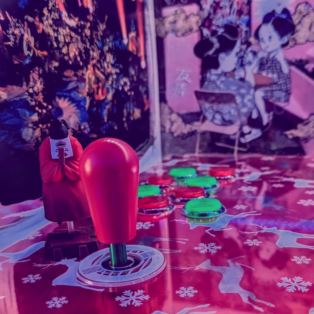 quesocade's tweet photo. Happy Holidays! It's been an amazing year for fighting games.
@RASCofficial
#FightStickFriday #FGC #fightstick https://t.co/Vjh310A4af