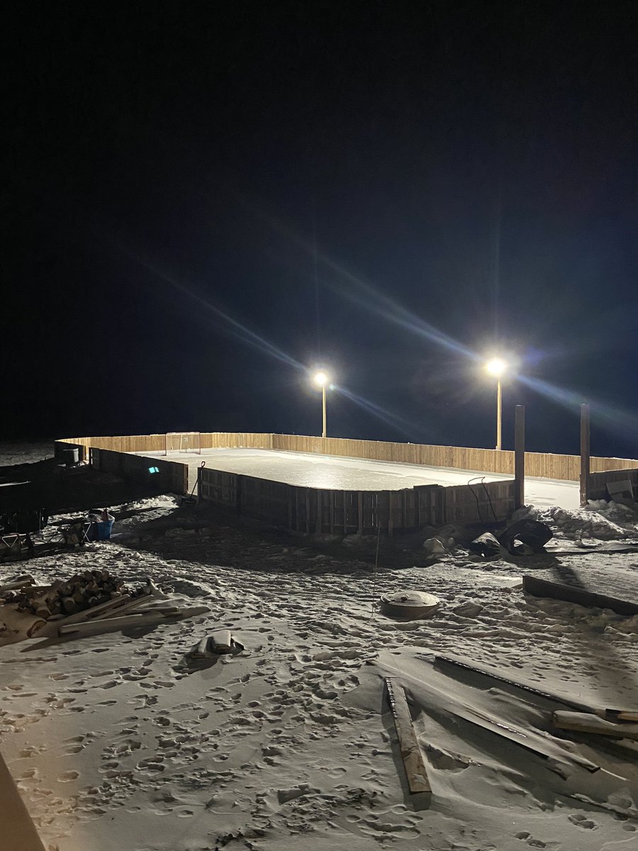 The #ODR is ready for for the big game! <a href="/DarrenDreger/">Darren Dreger</a> <a href="/dcams20/">Dustin Cameron</a> #backyardrink