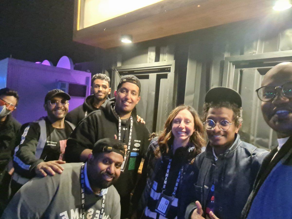 mohmdsobhi's tweet image. Best team in my life 
Team of VIP tickets 
#Middlebeast