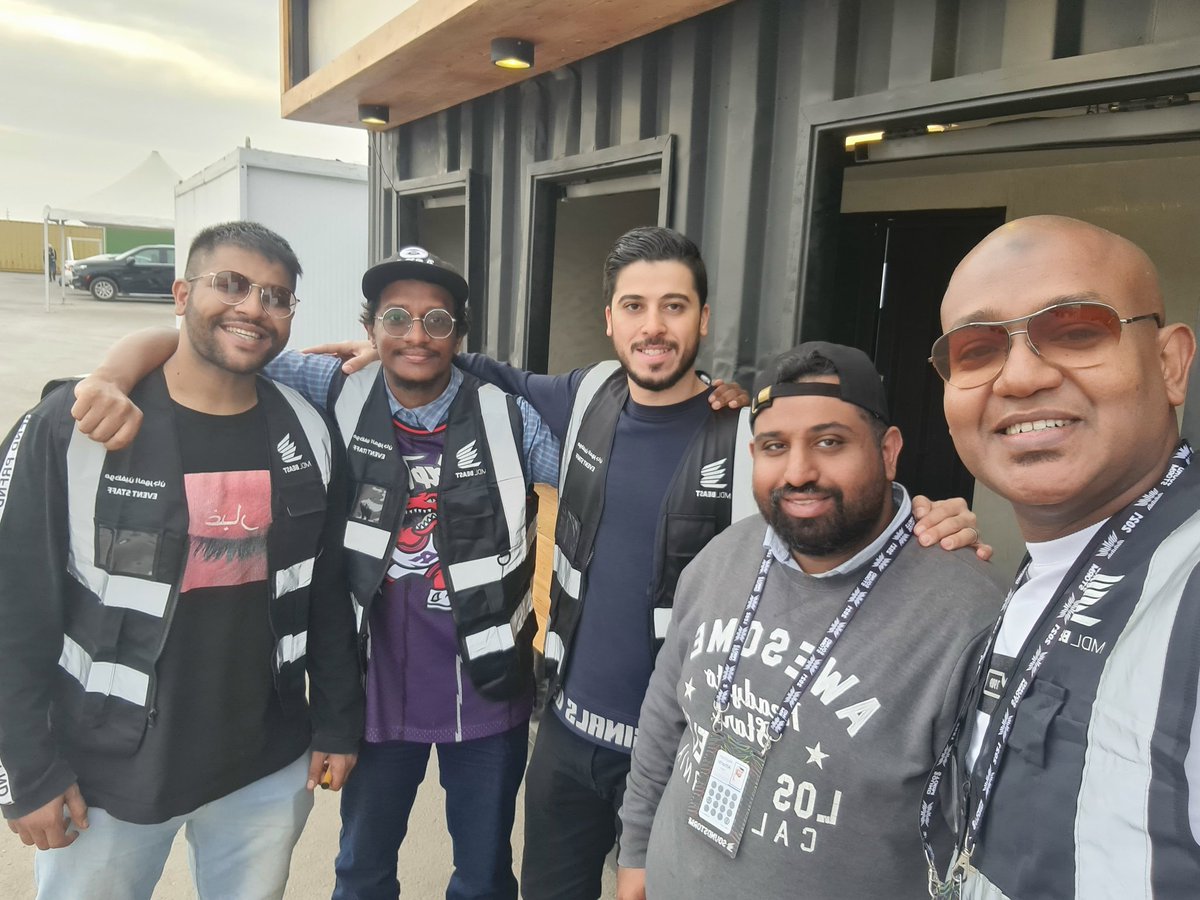 mohmdsobhi's tweet image. Best team in my life 
Team of VIP tickets 
#Middlebeast