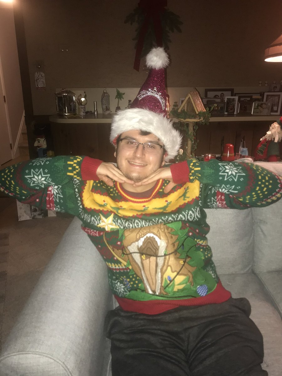 BenTerry44's tweet photo. Felt cute might delete later idk. Merry Christmas 🎄🎁 https://t.co/Mp2l5a0TF6