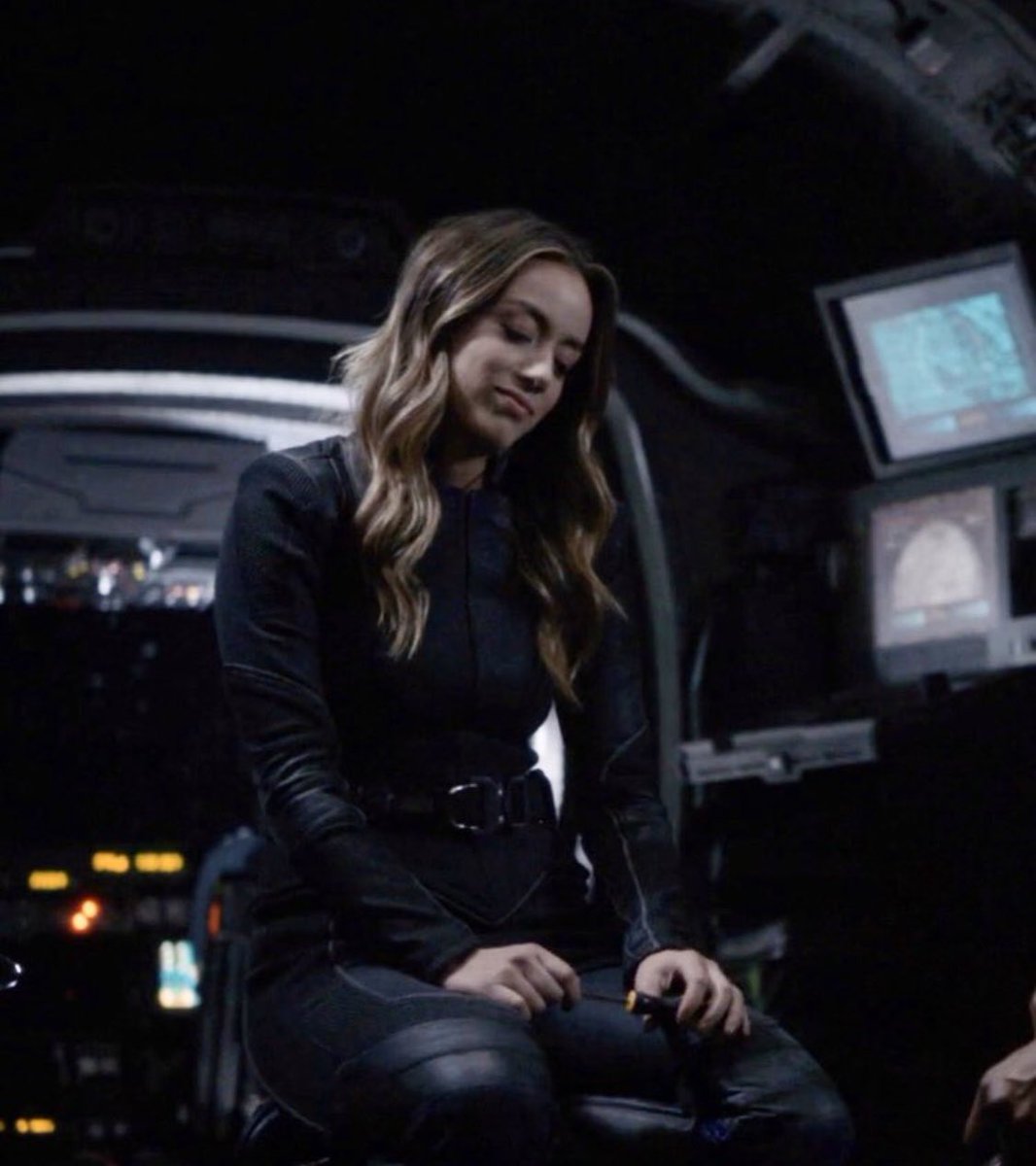 quakesbf's tweet photo. i’m gonna be so pissed off if marvel recasts chloe, she has been the face and the voice of daisy through all those years she is daisy, it’s a part of her, there’s no reason to recast her, so kevin bring her back as fast as u can #AgentsofSHIELD https://t.co/YRP50PzJi4