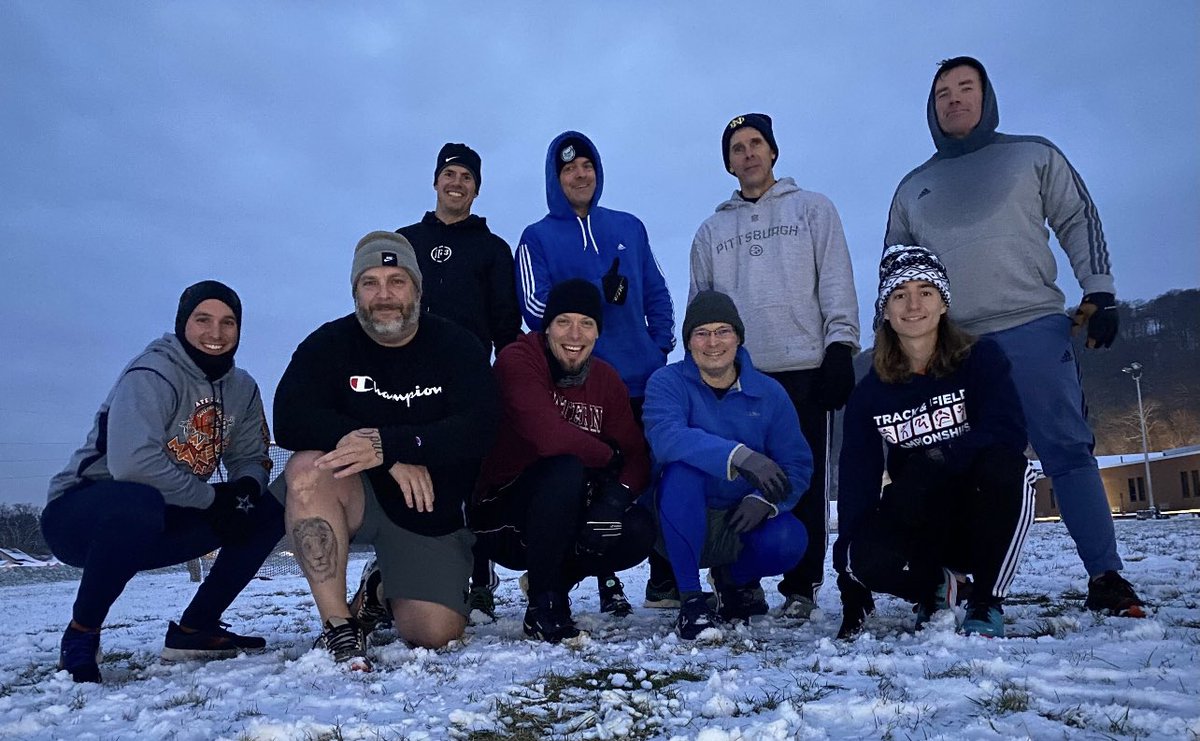 Coupon work and sprints in the snow for an <a href="/3pacF3iron/">Jason Foresman</a> return to #HorsepowerFriday at #TheBigMill 👊🏼💪🏼