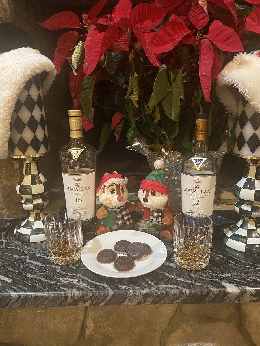 A little <a href="/The_Macallan/">The Macallan</a> @USMacallan 18 for Santa and 12 for the elves. Merry Christmas