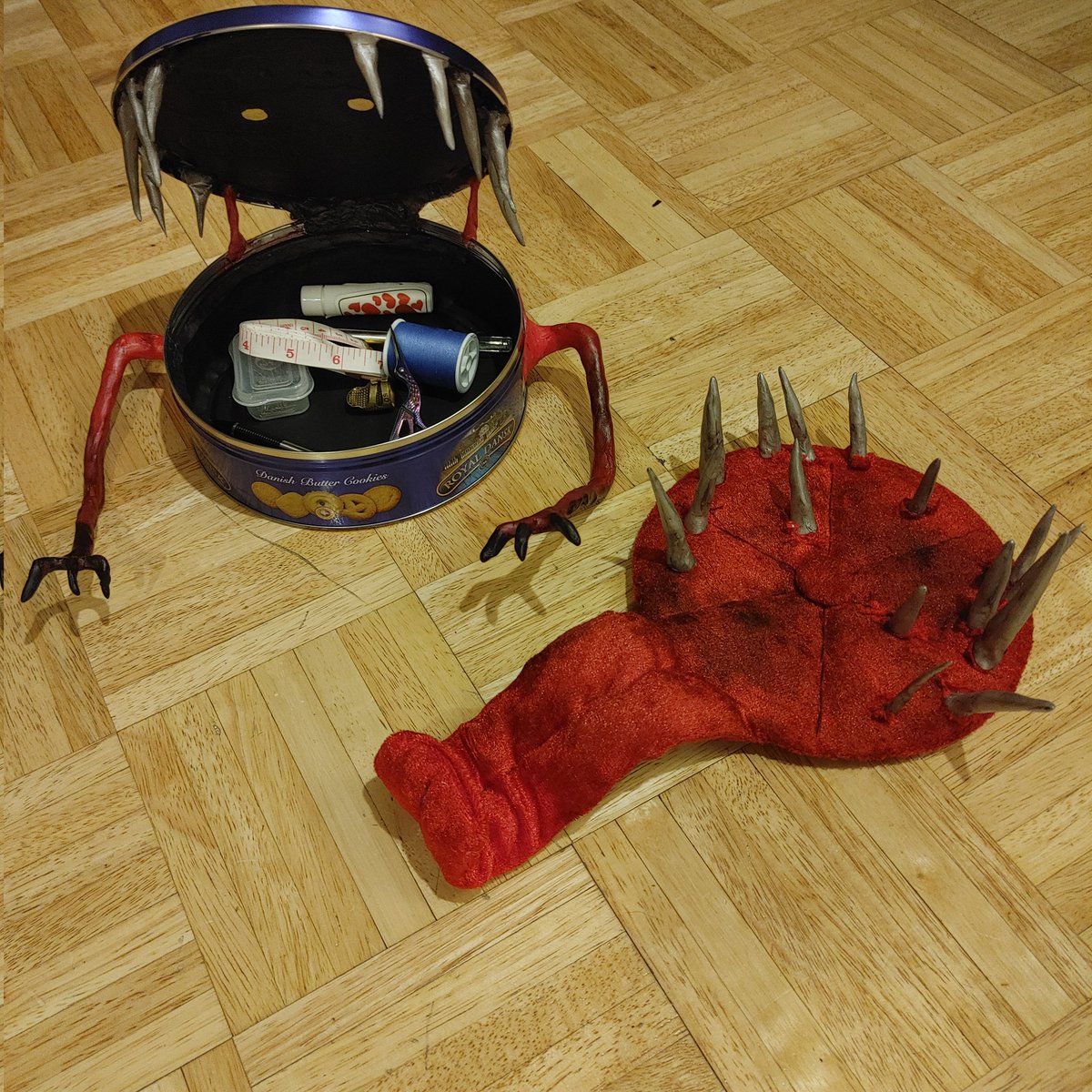 cayryt's tweet photo. @anhdangerous I hope you don't mind... I made your mimic art into a real thing. I call it toothy boi 😁 https://t.co/bzD2WoguPJ
