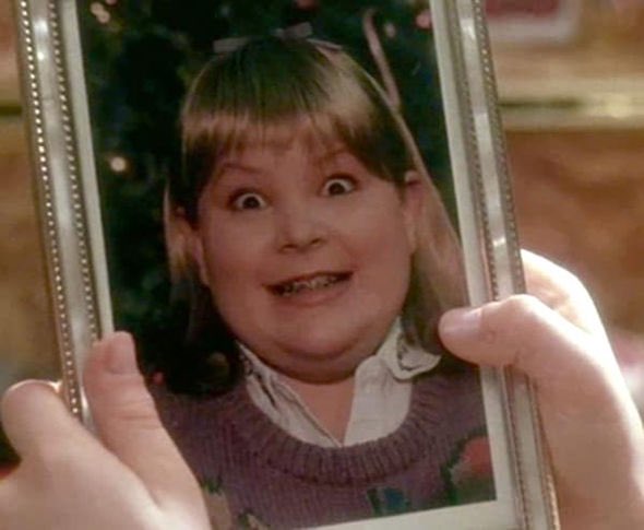 EricIsaacsTM's tweet photo. Buzz’s GF #buzz #HomeAlone #Christmas #MerryChristmas #currentevent https://t.co/8QijRdX3Ob