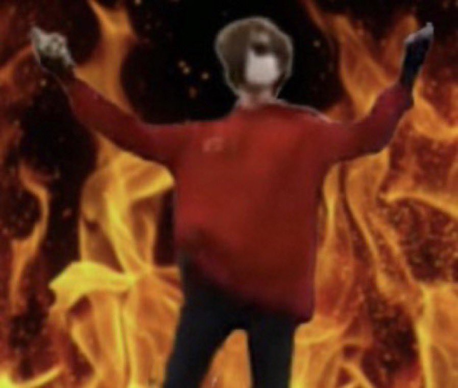 totallynotkore's tweet photo. @tommyinnit So everyone except you https://t.co/Yy5ZfmUAxu