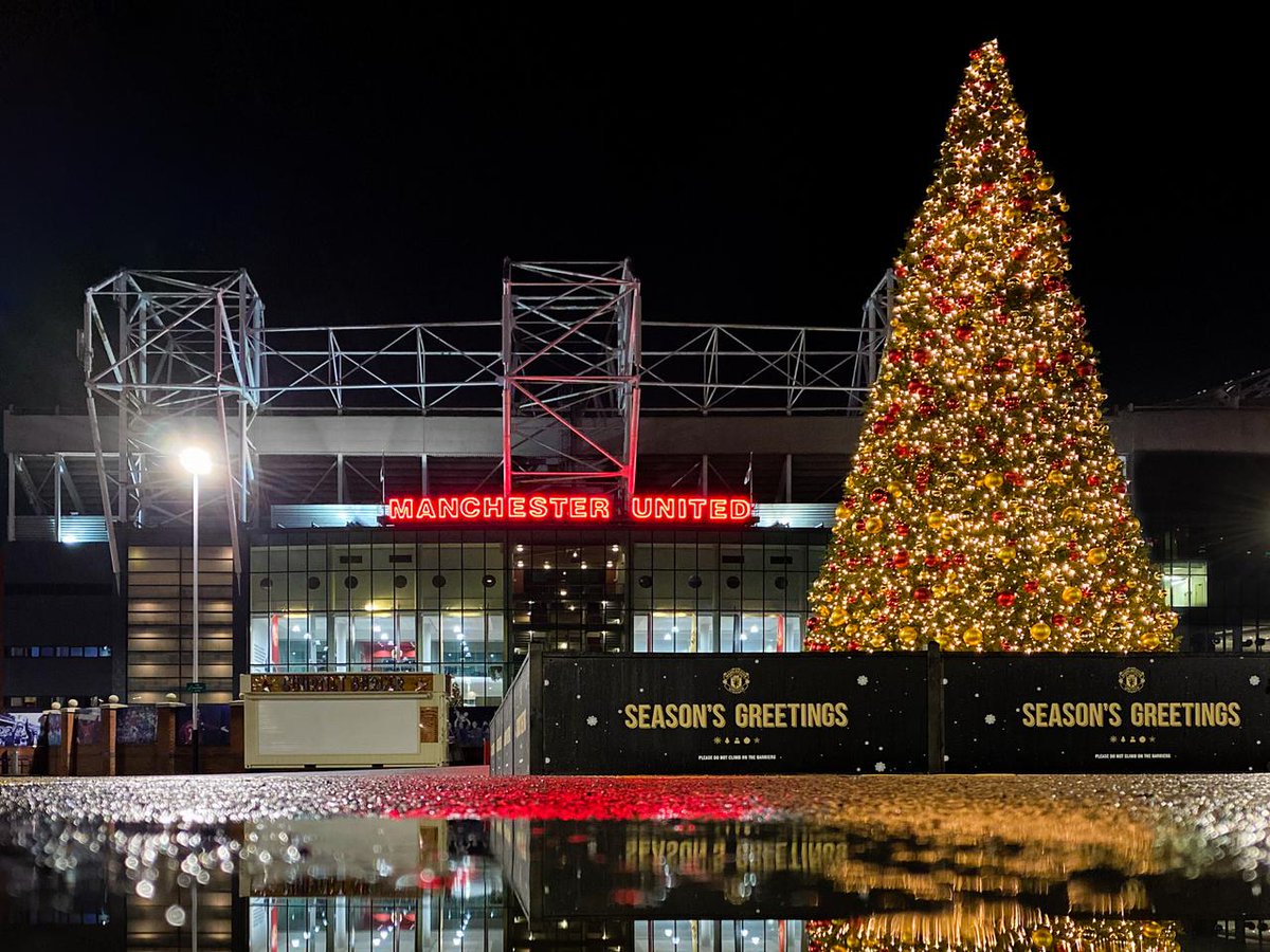 ManUtdBR's tweet photo. Feliz Natal, amigos! ❤️🎄 https://t.co/nC0SceCQlK