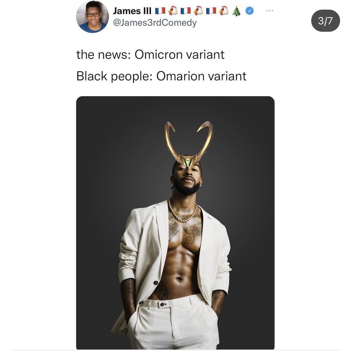 Omarion's tweet photo. I can’t stand y’all. 😂😂. Happy holidays. Sea moss up. 🌱 base up. Sun light up. Sending love &amp; healing energy to all. ❤️‍🔥🎯✨#Omicron not #Omarion 🧘🏾‍♂️ ✨🙅🏾‍♂️🦠🥷🏾🔪 https://t.co/7xDqEsmpoW