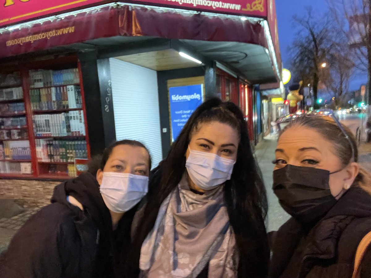 And that’s a wrap! Wishing you all a wonderful holiday season and a BIG THANK YOU ago all who shopped local for their gifting needs. It’s truly appreciated! ❤️ We’ll be back Dec 27th at 10am