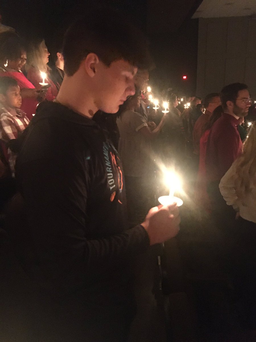 ericno7's tweet photo. Communion and candlelight service with my best dude! #asaviourisborn https://t.co/QffuFBDQMu