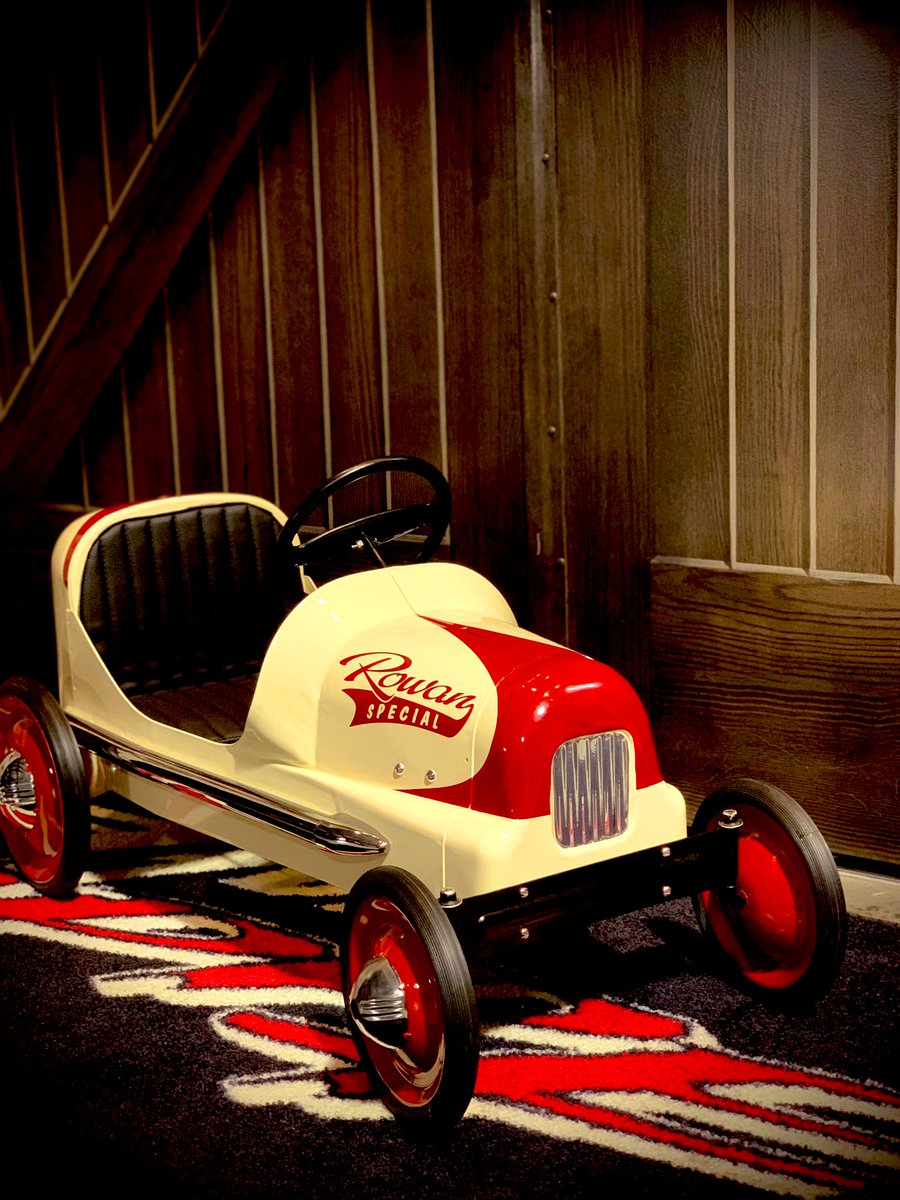 Flea Ruzic tweet media