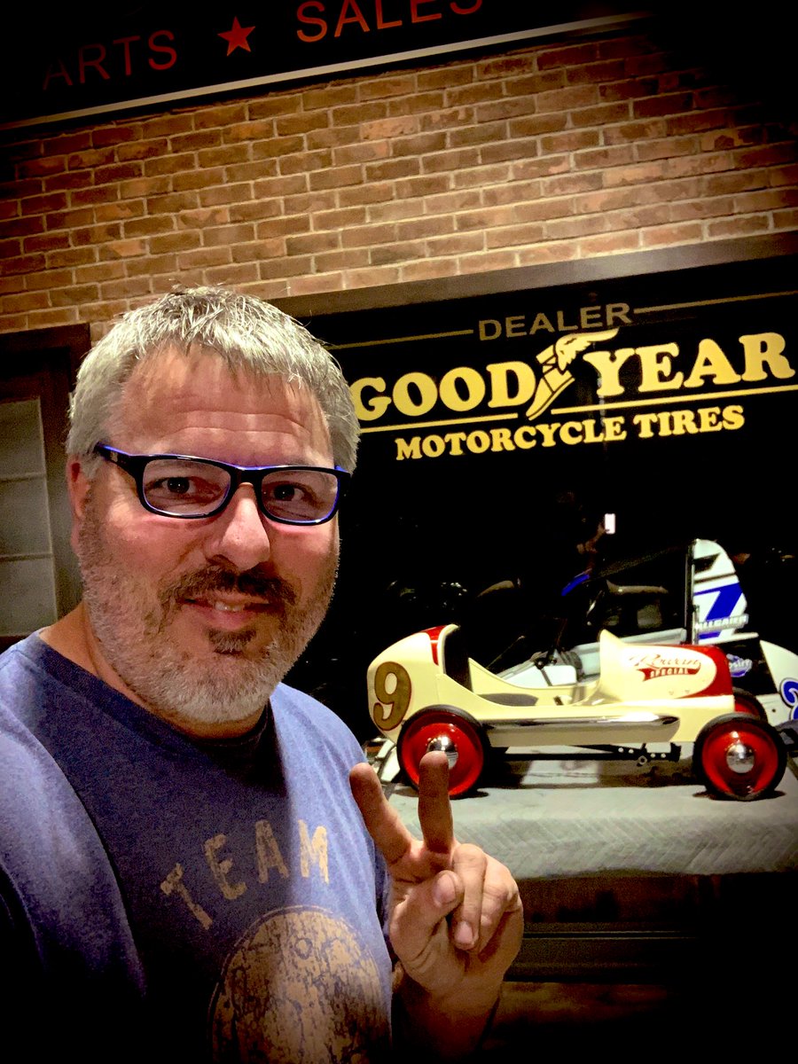 Flea Ruzic tweet media